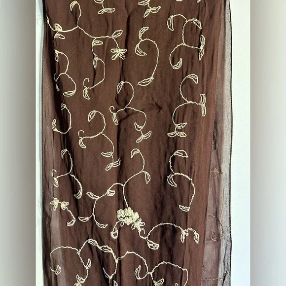 A.BROD 100% RAYON MADE IN INDIA BROWN/BEIGE EMBROIDERED FLORAL SHEER SCARF - Picture 2 of 7